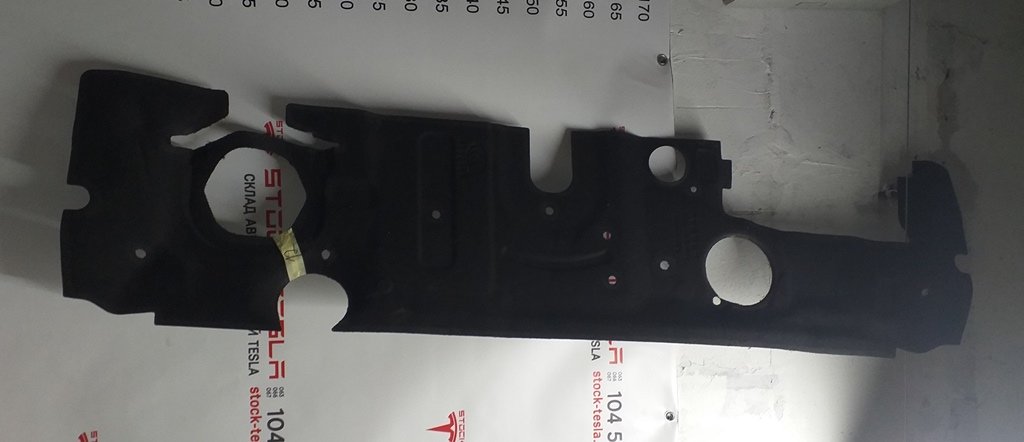 1 1032644-00-D Silnik z tłumikiem hałasu z przodu zewnętrzny z tyłu Tesla model S REST 1032644-00-E